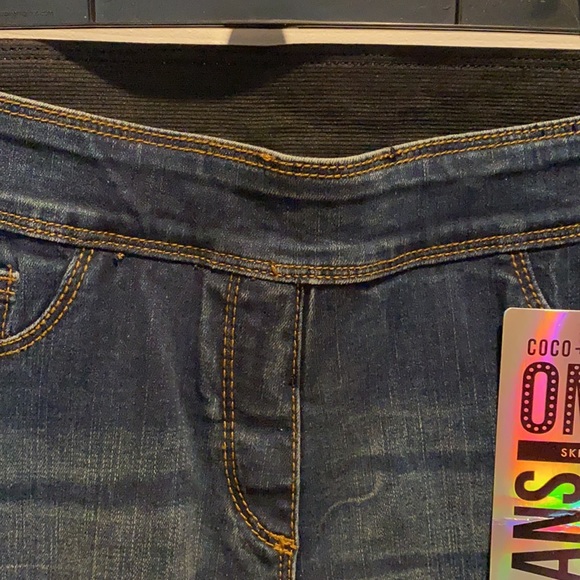 NWT Coco and CarmenOMG Skinny Jeans-holds you in, lifts you up! - Picture 6 of 6